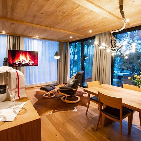 סארן Apartments Chalet Wirz Travel מראה חיצוני תמונה