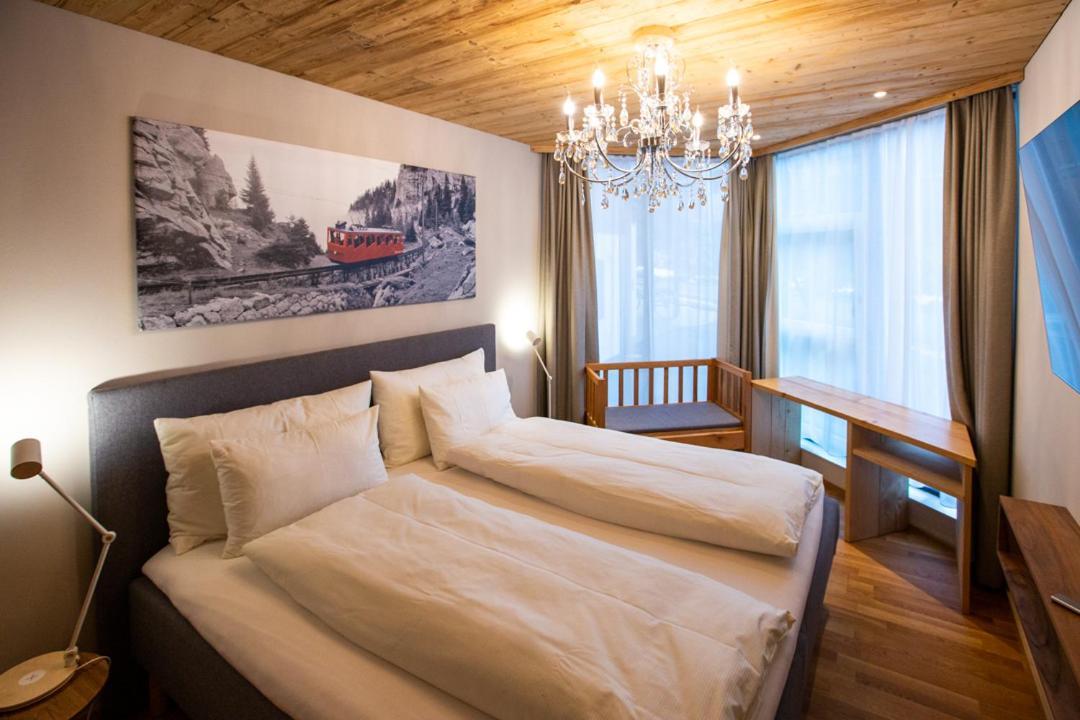 סארן Apartments Chalet Wirz Travel מראה חיצוני תמונה